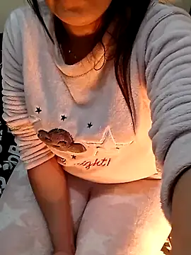 Snapshot of ShadiaStar chatting on 01-17-25, 09:39 ShadiaStar online show from 01-17-25, 09:39