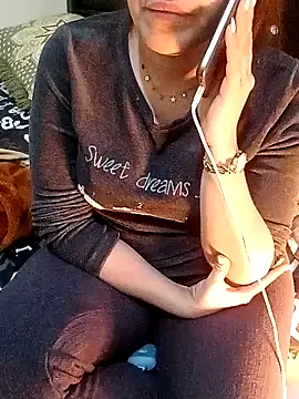 Snapshot of ShadiaStar chatting on 01-20-25, 06:53 ShadiaStar online show from 01-20-25, 06:53