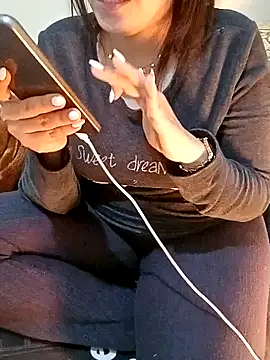 Snapshot of ShadiaStar chatting on 01-20-25, 10:04 ShadiaStar online show from 01-20-25, 10:04