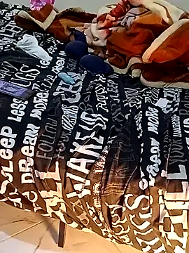 Snapshot of ShadiaStar chatting on 01-22-25, 12:49 ShadiaStar online show from 01-22-25, 12:49