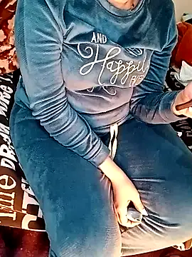 Snapshot of ShadiaStar chatting on 02-03-25, 11:42 ShadiaStar online show from 02-03-25, 11:42