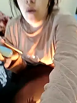 Snapshot of ShadiaStar chatting on 02-05-25, 11:44 ShadiaStar online show from 02-05-25, 11:44