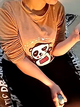 Snapshot of ShadiaStar chatting on 02-06-25, 06:51 ShadiaStar online show from 02-06-25, 06:51