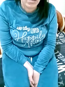 Snapshot of ShadiaStar chatting on 02-13-25, 06:27 ShadiaStar online show from 02-13-25, 06:27