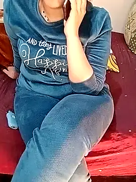 Snapshot of ShadiaStar chatting on 03-14-25, 04:21 ShadiaStar online show from 03-14-25, 04:21