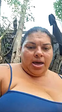 Snapshot of chubby_sexy_big_tits chatting on 02-26-25, 10:20 chubby sexy big tits online show from 02-26-25, 10:20
