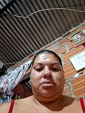 Snapshot of chubby_sexy_big_tits chatting on 03-07-25, 11:40 chubby sexy big tits online show from 03-07-25, 11:40