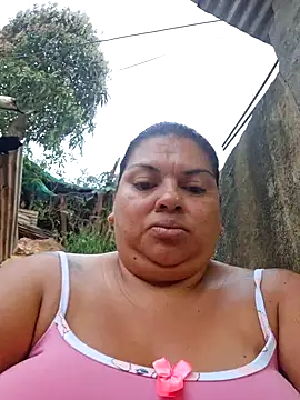 Snapshot of chubby_sexy_big_tits chatting on 03-08-25, 11:16 chubby sexy big tits online show from 03-08-25, 11:16