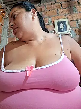 Snapshot of chubby_sexy_big_tits chatting on 03-12-25, 02:01 chubby sexy big tits online show from 03-12-25, 02:01