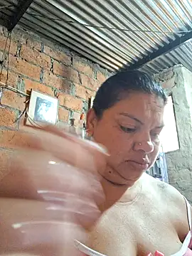 Snapshot of chubby_sexy_big_tits chatting on 03-22-25, 11:53 chubby sexy big tits online show from 03-22-25, 11:53