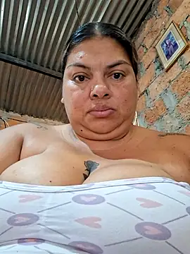 chubby sexy big tits online show from 11-11-25, 01:11