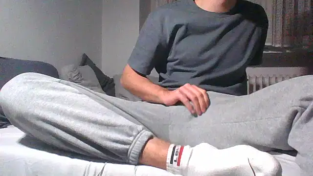 Snapshot of Jamie_2006 chatting on 11-09-25, 07:01 Jamie 2006 online show from 11-09-25, 07:01