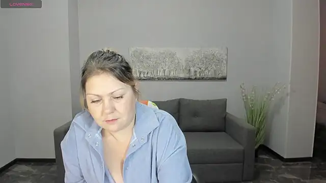 Snapshot of Milana_Blake chatting on 12-14-24, 09:40 Milana Blake online show from 12-14-24, 09:40
