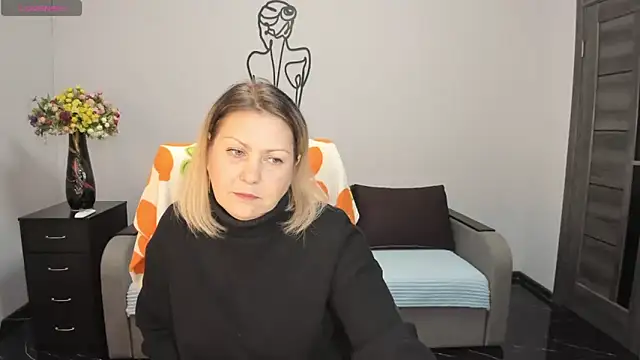 Snapshot of Milana_Blake chatting on 01-08-25, 06:52 Milana Blake online show from 01-08-25, 06:52