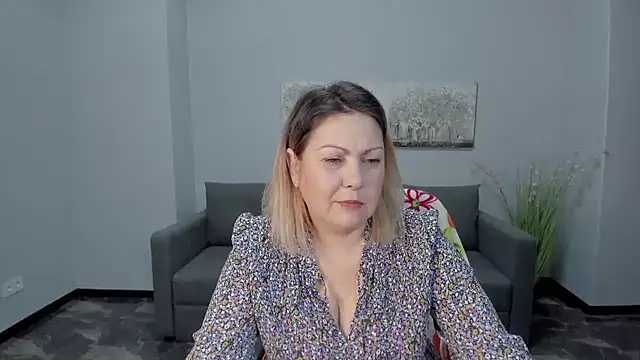 Snapshot of Milana_Blake chatting on 01-27-25, 07:03 Milana Blake online show from 01-27-25, 07:03