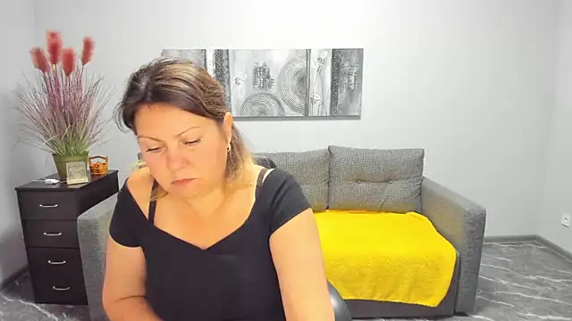Snapshot of Milana_Blake chatting on 09-16-25, 11:55 Milana Blake online show from 09-16-25, 11:55