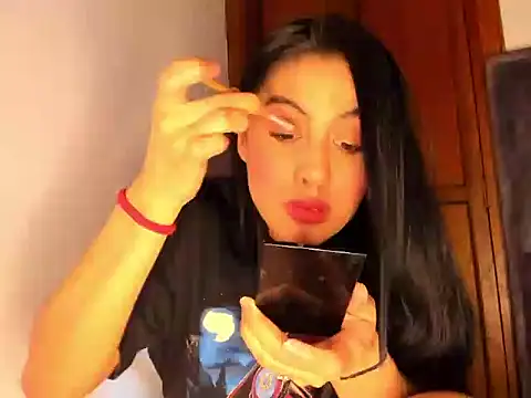 Snapshot of bunny_1922 chatting on 03-06-26, 11:12 bunny 1922 online show from 03-06-26, 11:12