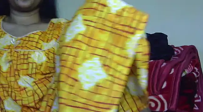 Snapshot of Suhana-sapna chatting on 02-17-25, 11:13 Suhana-sapna online show from 02-17-25, 11:13