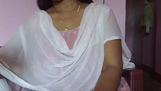 Snapshot of Suhana-sapna chatting on 11-21-25, 08:24 Suhana-sapna online show from 11-21-25, 08:24