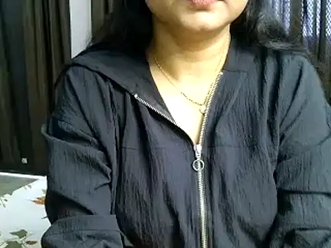 Snapshot of Hritvika chatting on 02-15-26, 07:51 Hritvika online show from 02-15-26, 07:51