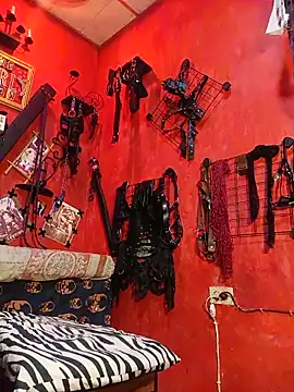 Charly BC Dirty online show from 06-07-26, 11:30
