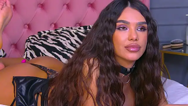 Snapshot of Nicole_Diva chatting on 01-24-25, 02:19 Nicole Diva online show from 01-24-25, 02:19