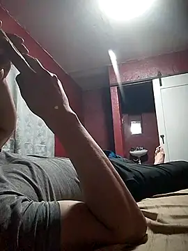 angeldeldiablo1592 online show from 02-10-26, 05:22