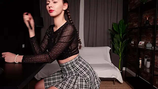 MuseSolis online show from 12-18-24, 01:26