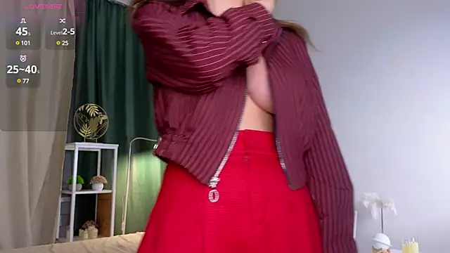 Snapshot of ElvaHilby chatting on 03-02-25, 03:05 ElvaHilby online show from 03-02-25, 03:05