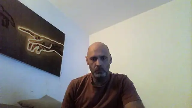 Snapshot of Avamereandmikel chatting on 09-15-25, 09:26 Avamereandmikel online show from 09-15-25, 09:26