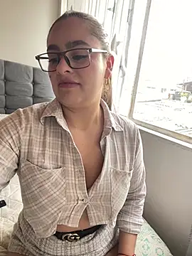 Snapshot of Gabriela-Parker_ chatting on 03-11-25, 03:34 Gabriela-Parker online show from 03-11-25, 03:34