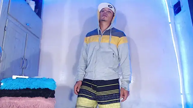 Snapshot of Dulce_smith_1 chatting on 02-24-25, 09:31 Dulce smith 1 online show from 02-24-25, 09:31