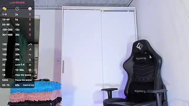 Snapshot of Dulce_smith_1 chatting on 01-09-26, 12:02 Dulce smith 1 online show from 01-09-26, 12:02