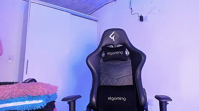 Snapshot of Dulce_smith_1 chatting on 03-03-26, 12:39 Dulce smith 1 online show from 03-03-26, 12:39