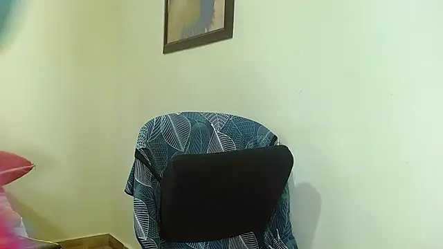 Snapshot of katerineleon chatting on 02-20-26, 09:15 katerineleon online show from 02-20-26, 09:15