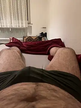 Snapshot of Loco42- chatting on 01-24-25, 01:35 Loco42- online show from 01-24-25, 01:35