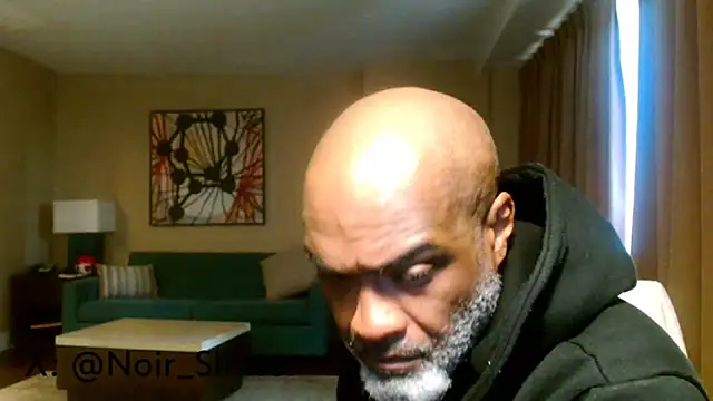 Snapshot of sinnernoir chatting on 02-20-26, 06:30 sinnernoir online show from 02-20-26, 06:30