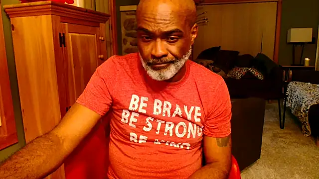 Snapshot of sinnernoir chatting on 03-14-26, 05:35 sinnernoir online show from 03-14-26, 05:35