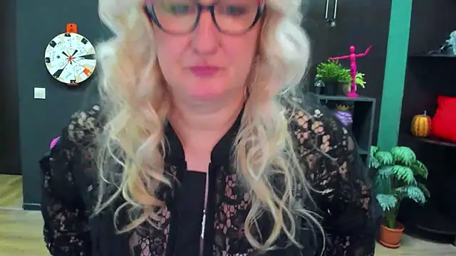 ChristyBrooks online show from 02-08-25, 02:38