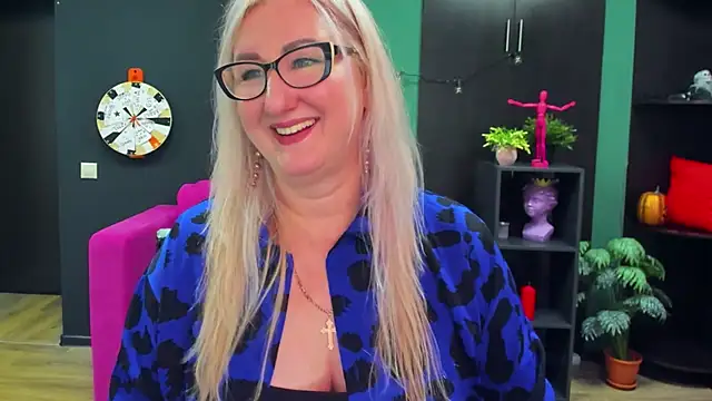 ChristyBrooks online show from 02-24-25, 04:04