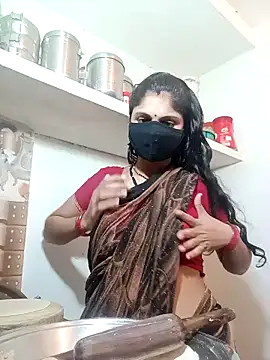 Snapshot of Cute-Aadhvita chatting on 01-28-25, 01:49 Cute-Aadhvita online show from 01-28-25, 01:49