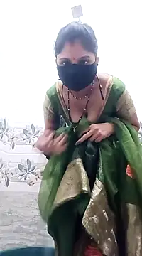 Snapshot of Cute-Aadhvita chatting on 02-12-25, 06:29 Cute-Aadhvita online show from 02-12-25, 06:29