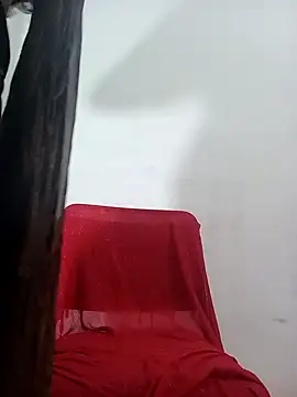 Snapshot of Cute-Aadhvita chatting on 02-16-25, 10:21 Cute-Aadhvita online show from 02-16-25, 10:21