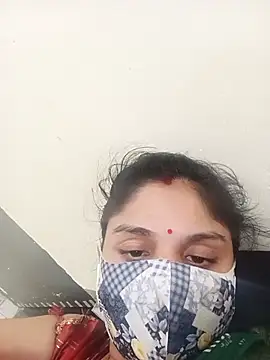 Snapshot of Cute-Aadhvita chatting on 09-25-25, 04:43 Cute-Aadhvita online show from 09-25-25, 04:43
