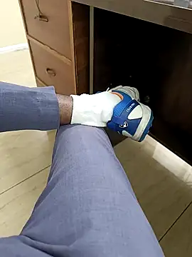 Kakabiraji online show from 09-20-25, 05:52