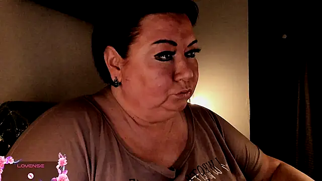 SexxyDreams1 online show from 09-14-25, 05:28