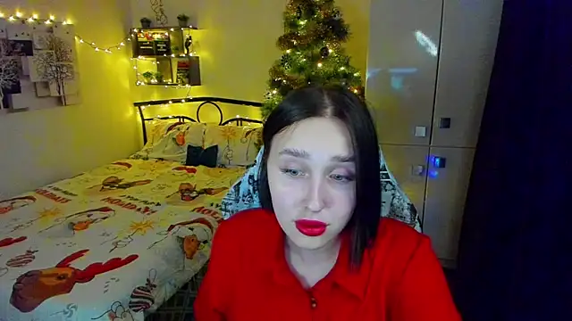 LinaTruly online show from 12-20-25, 10:06