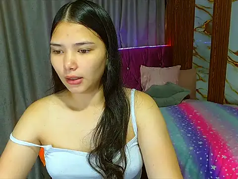 Snapshot of alissonwinx chatting on 06-29-26, 07:03 alissonwinx online show from 06-29-26, 07:03