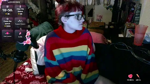  hellostormy  online show from 02-19-25, 12:46