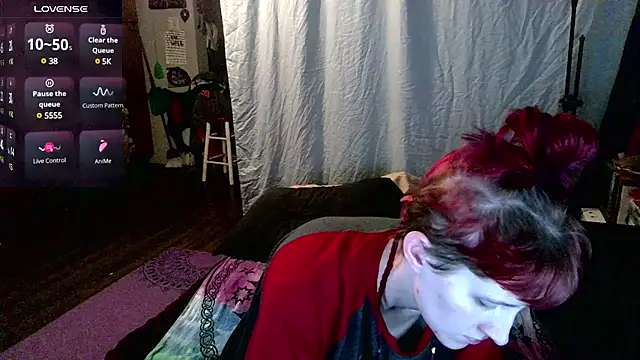  hellostormy  online show from 02-24-25, 08:49